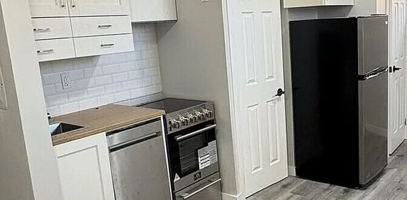 For Lease - 372 Darling Street Unit# 12, Brantford, Ontario - Photo 2