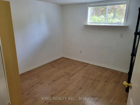 Property For Lease | S8474556 - Photo 4