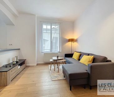 Location Appartement 1 pièce 38m² LYON 8ème - Photo 2