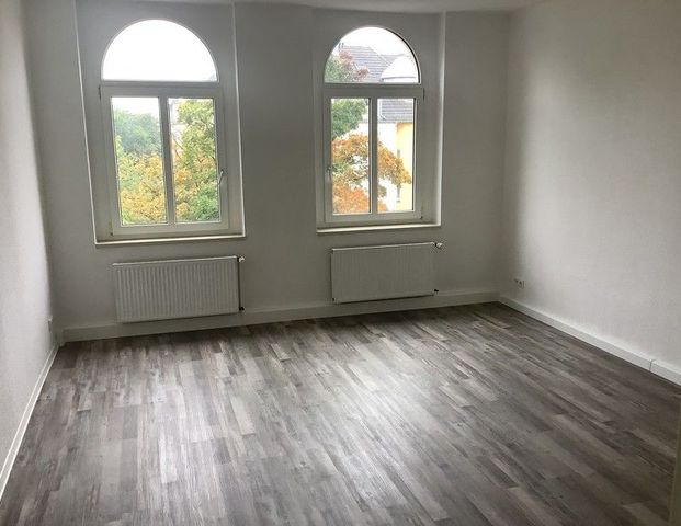 Frisch sanierte 3-Raum-Wohnung zu vermieten - Photo 1