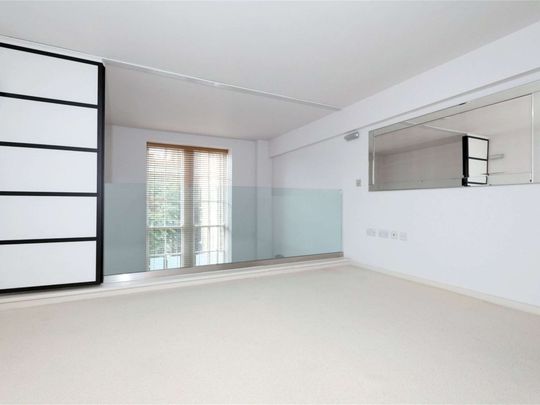 Gore House, Drummond Way, Barnsbury, Islington, London, N1 1NR - Photo 1