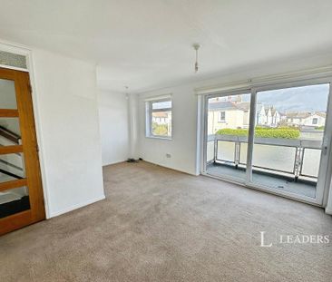 3 bedroom terraced house to rent - Photo 5