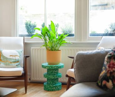 3 bedroom mews to rent - Photo 4