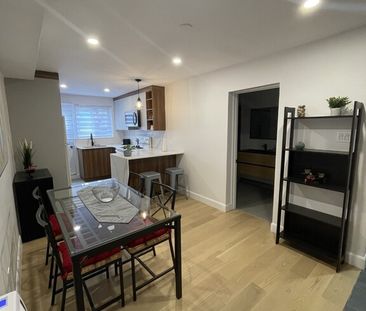 Grand 4 1/2 Meublé Et Rénové - Photo 2