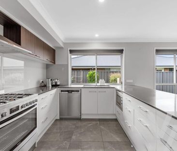 Your Next Move. - Photo 5