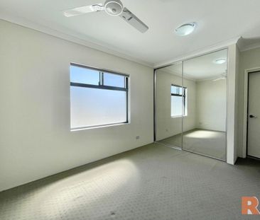 1x1 Apartment In The Heart of Rivervale - Photo 4
