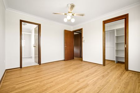 Renovated Four Bedroom Double Storey Home In A Prime Location! - Photo 5