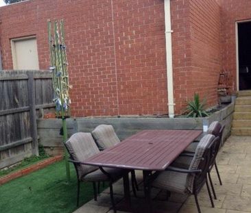 16 Millward Street, Brunswick - Photo 4