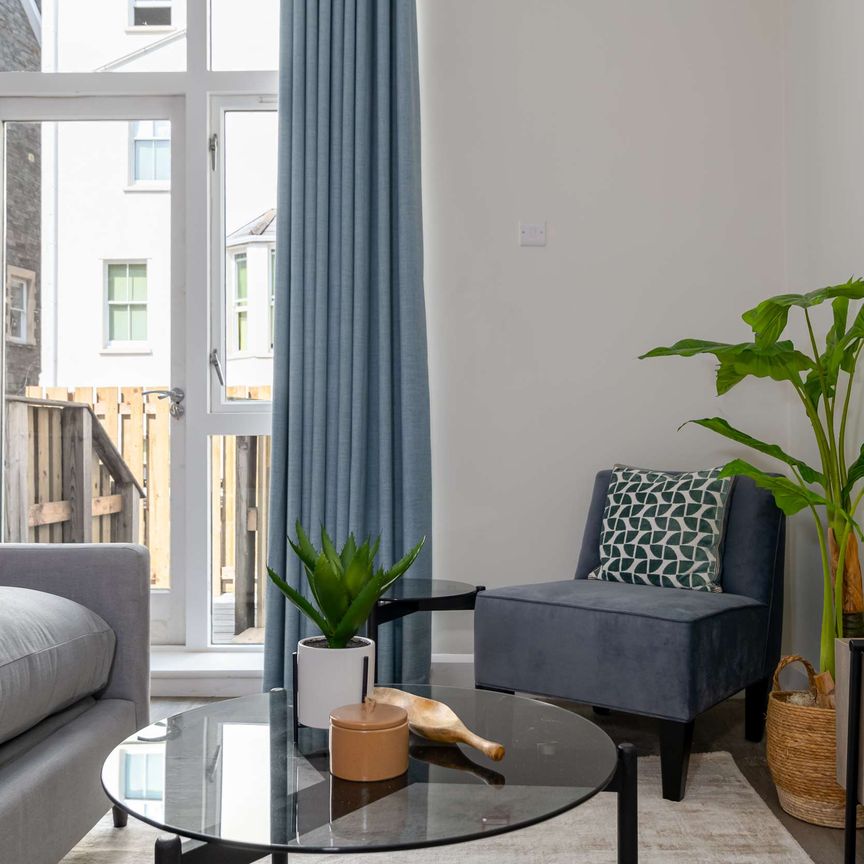 Queens Road Room 1 - Photo 1