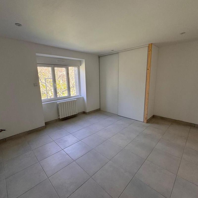 Location Maison 4 pièces 77m² ROBIAC ROCHESSADOULE 30160 - Photo 1