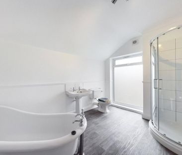 1 bedroom in a house share to rent - Photo 6
