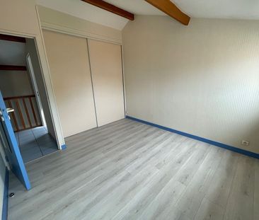 Location Appartement 3 pièces 56m² LA ROCHELLE 17000 - Photo 2