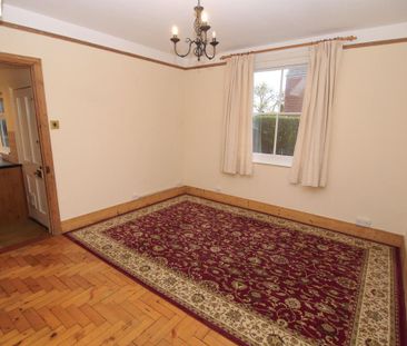 4 bedroom semi-detached house to rent - Photo 6