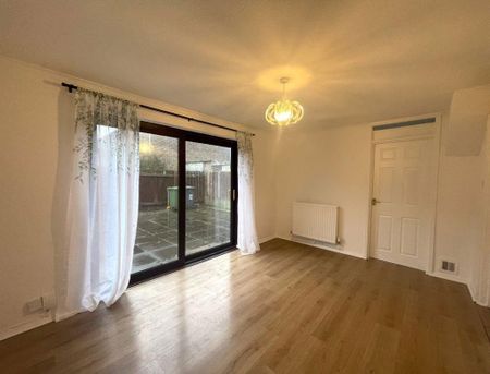 3 bedroom terraced house to rent - Photo 2