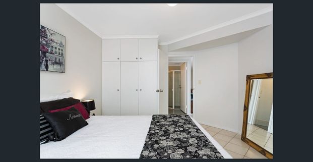 Sleek city apartment in the Carrington Apartments - Photo 1