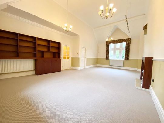 3 bedroom apartment to rent - Photo 1