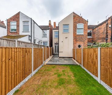 2 bedroom end of terrace house to rent - Photo 6