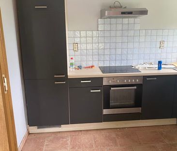 Appartement te huur - foto 2