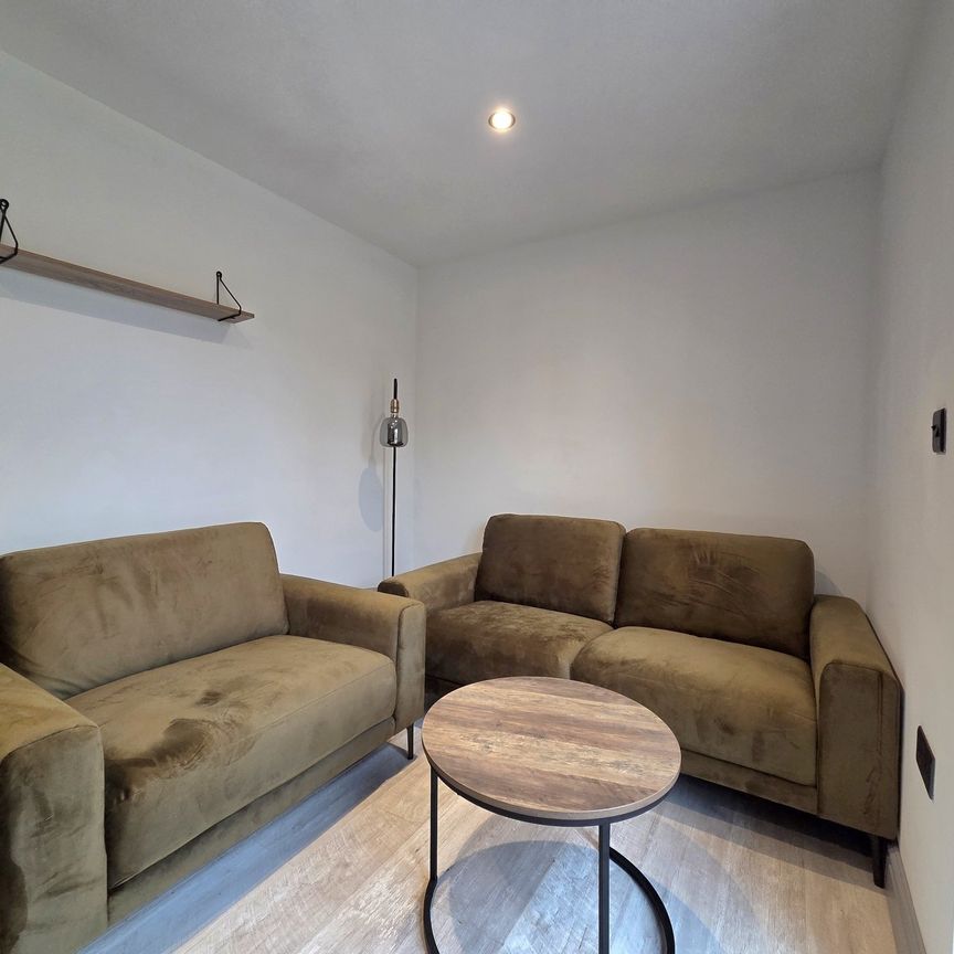 Felix Road, Gosport - Photo 1