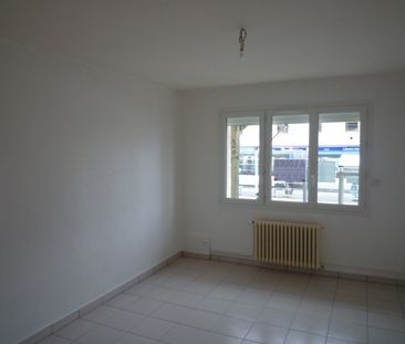 Location Appartement 2 pièces 42m² - Photo 4