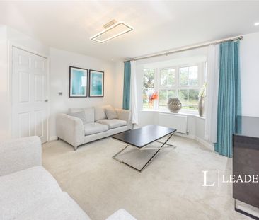 3 bedroom house to rent Westvale Road, Horley, Surrey, RH6 - Photo 6