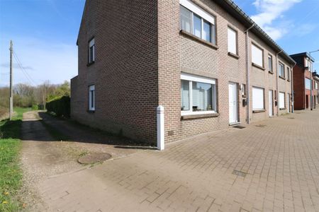 Gunstig gelegen woning met 4 slpk., tuin en garage - Photo 4