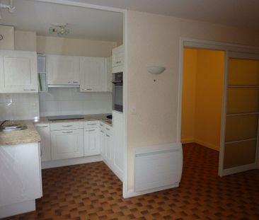 Location Appartement 1 pièce 32m² - Photo 3