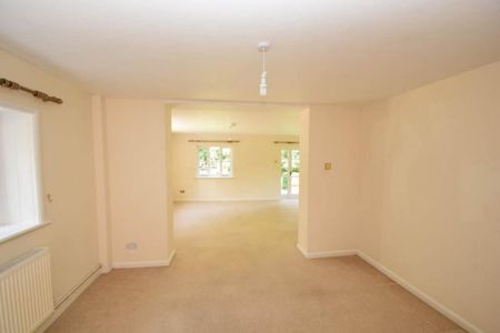 3 bedroom house to rent - Photo 4
