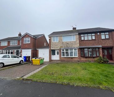 3 bed semi-detached house to rent in Malvern Avenue, Ashton-Under-L... - Photo 4