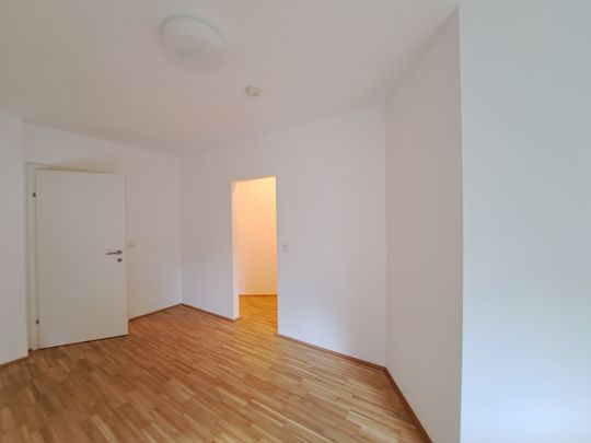 Zwei- Zimmer- Gartenwohnung | Idlhofgasse 48 | Top 3 - Photo 1