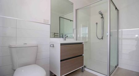 THREE LEVEL HOME IN STONEFIELDS - Photo 5