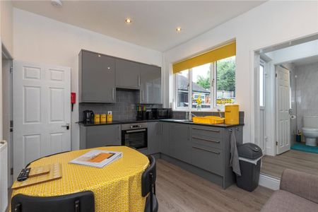 Castle Hill Road, Newcastle, Staffordshire, ST5 - Photo 2