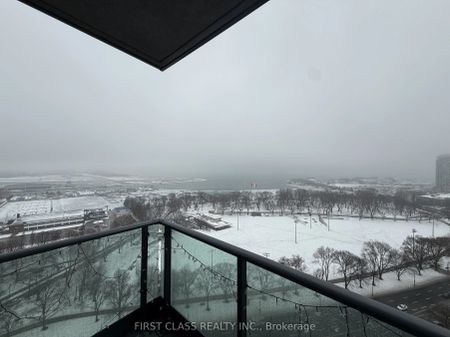 215 Fort York Boulevard #2305 - Photo 4