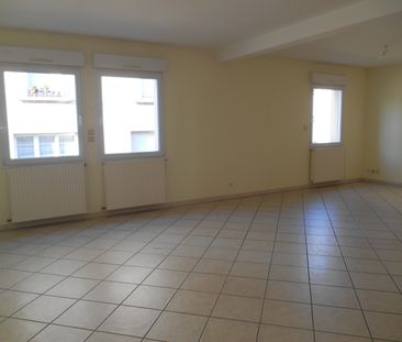 Location Maison 6 pièces 168m² - Photo 3
