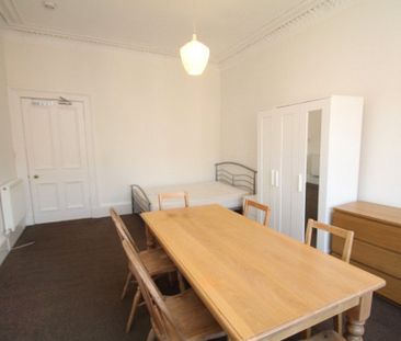 Marchmont Road - Photo 1
