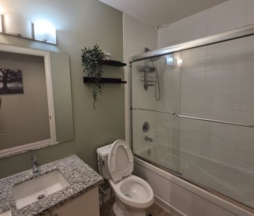 For Lease - 8763 Bayview Avenue Unit# 236, Richmond Hill, Ontario - Photo 5