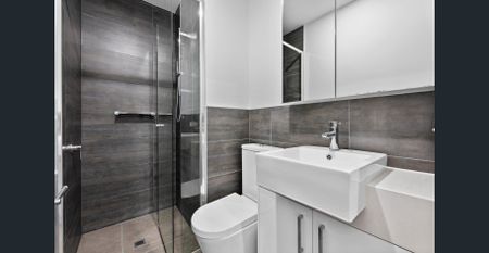 Boutique and Luxurious in the heart of Oakleigh - Photo 3