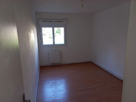 Appartement T4 en RDC dans résidence sécurisée à Clamecy - Photo 5