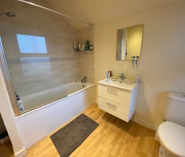 2 Bed Semi-Detached House, Exchange Road, NG2 - Photo 5