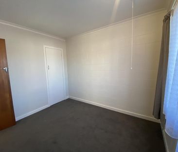 Richmond Tidy 2 Bedroom - Photo 3