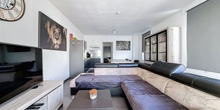 Appartement te huur in Flémalle-Grande voor € 700 met 1 slaapkamer - Foto 2
