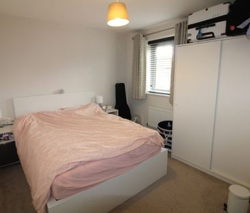 Station View, Morley, LS27 - Photo 6