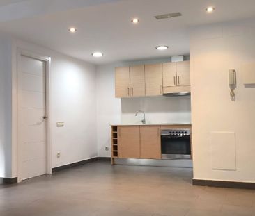 Piso de alquiler en Carrer de Sant Magí Alegre, 2, Centre - Photo 2