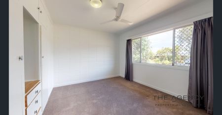 Unit with Modern Touches & Low-Maintenance Living - Photo 3