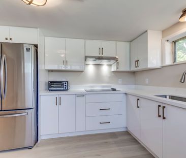 For Lease - 383 Wentworth Street Unit# BSMT, Oakville, Ontario - Photo 3