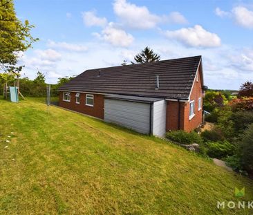 3 bedroom detached bungalow to rent - Photo 1