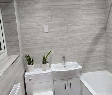 4 bedroom house of multiple occupation to rent - Photo 6