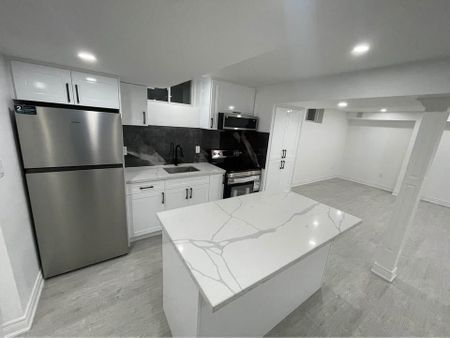 For Lease - 339 Fleetwood Drive Unit# Bsmt, Oshawa, Ontario - Photo 4