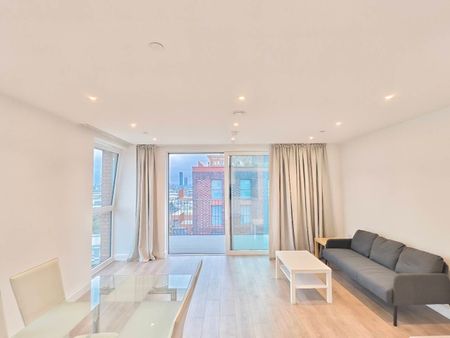 2 Bed Flat, Quay Walk, HA0 - Photo 4