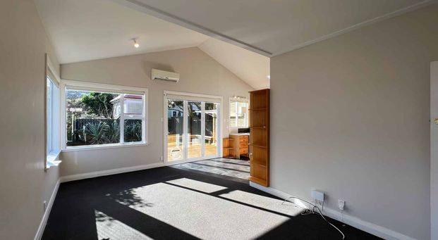 Petone 3 Bedrooms - Photo 1